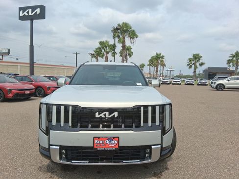 New 2027 Kia Telluride S FWD image 2