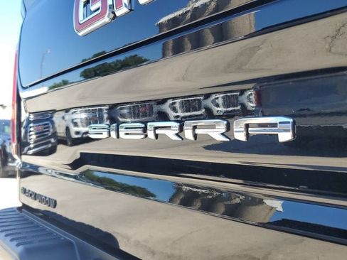 New 2026 GMC Sierra 1500 AT4 w/ AT4 Premium Package AWD/4WD image 8
