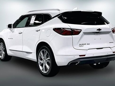 Used 2019 Chevrolet Blazer Premier w/ Sun and Wheels Package AWD/4WD image 6
