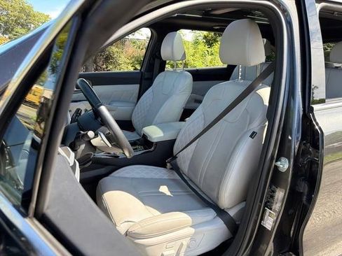 Used 2025 Kia Sorento SX Prestige AWD/4WD image 29