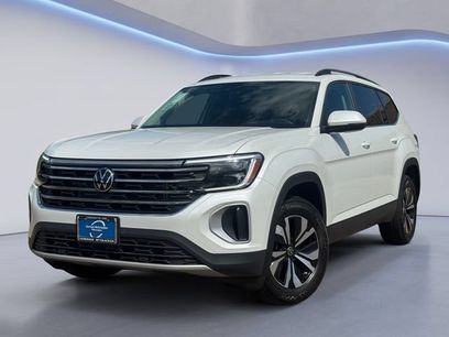 New 2026 Volkswagen Atlas SE