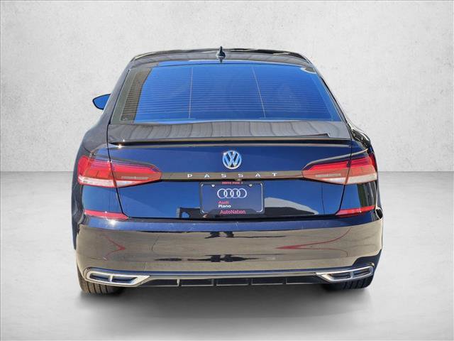 Used 2021 Volkswagen Passat 2.0T R-Line FWD image 5