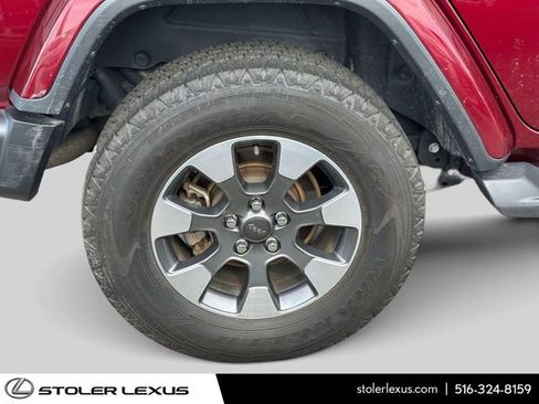 Used 2021 Jeep Wrangler Unlimited Sahara AWD/4WD image 10