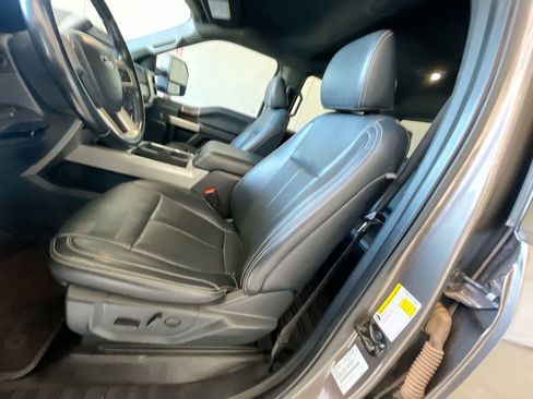 Used 2022 Ford F250 Lariat image 11