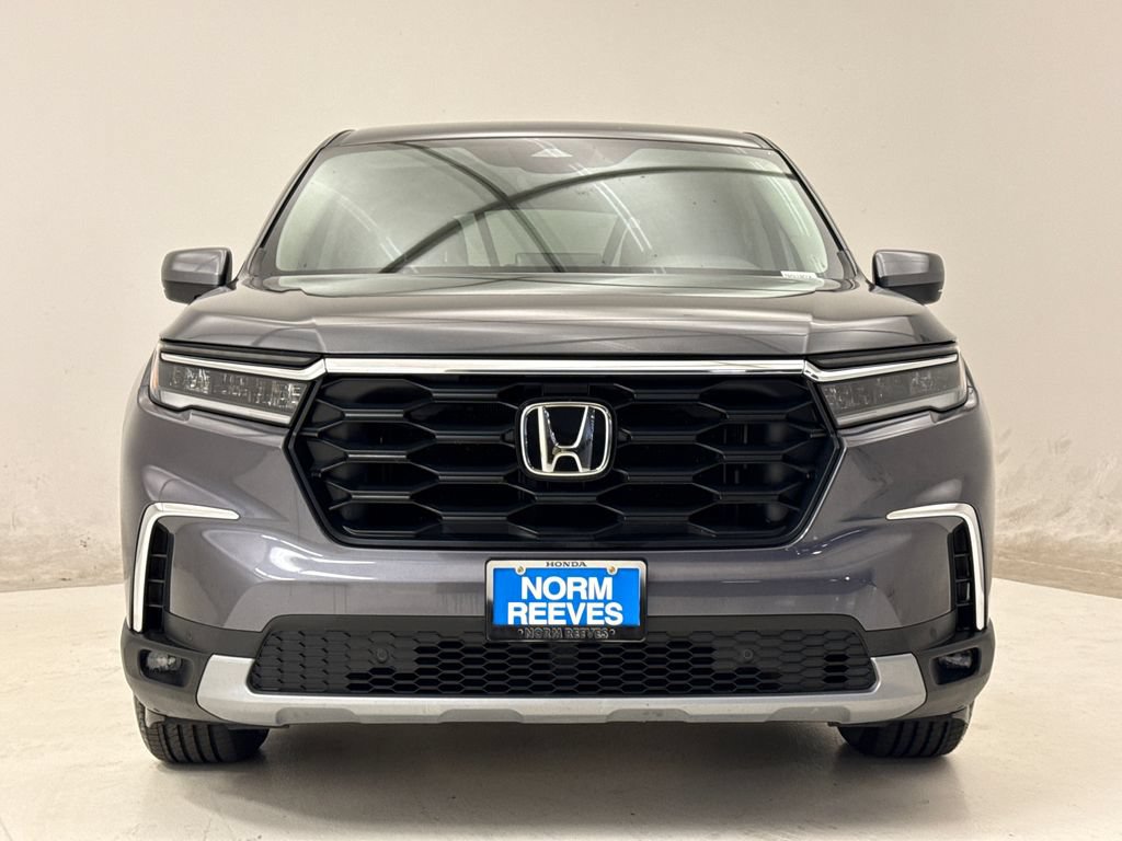 Certified 2025 Honda Pilot EX-L image 3