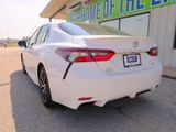Used 2023 Toyota Camry SE image 5
