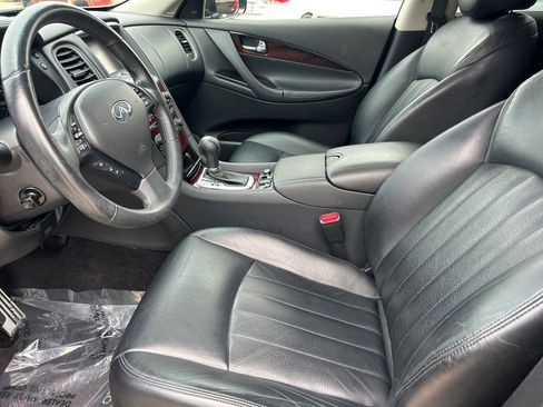 Used 2017 INFINITI QX50 2WD w/ Technology Package image 11