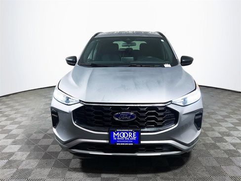 Used 2024 Ford Escape ST-Line image 3