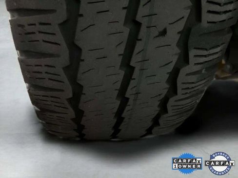 Used 2023 Ford Transit 350 XLT image 92