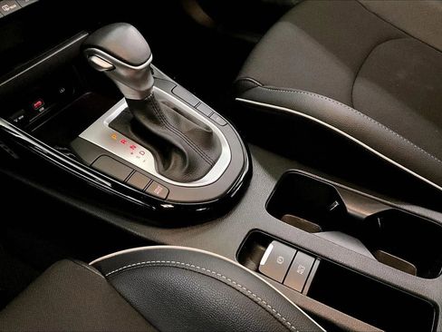 Used 2024 Kia Forte GT-Line image 16