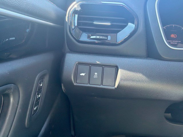 Used 2025 Honda Pilot Touring image 24