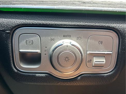 Used 2020 Mercedes-Benz GLS 450 4MATIC image 25