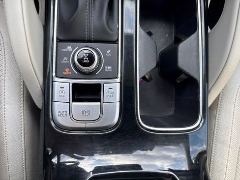 Used 2022 Kia Telluride EX w/ EX Premium Package AWD/4WD image 27