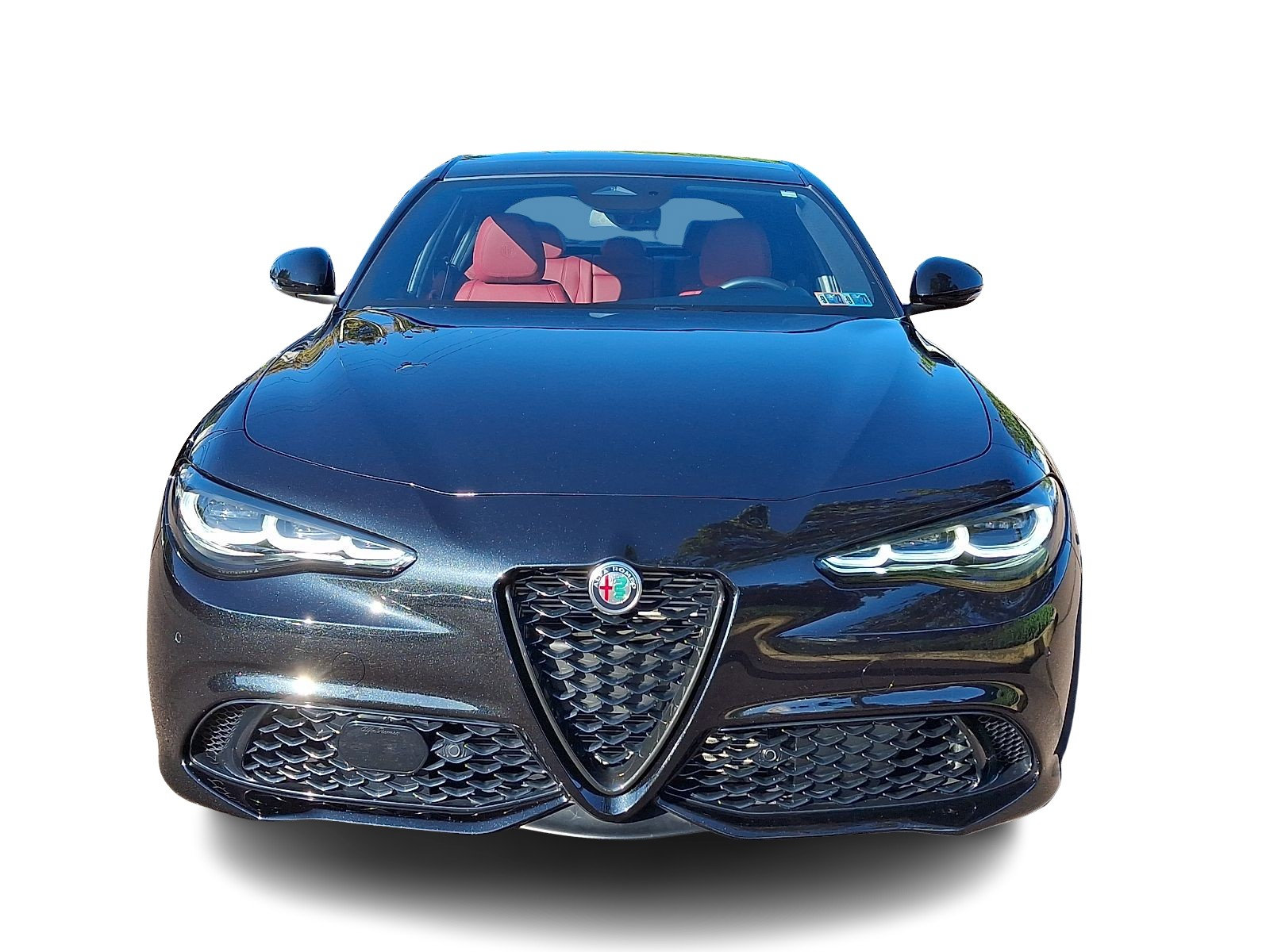 Used 2025 Alfa Romeo Giulia AWD w/ Veloce Package AWD image 2