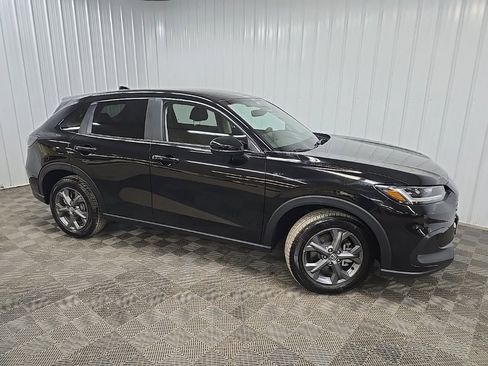 Certified 2026 Honda HR-V LX image 1