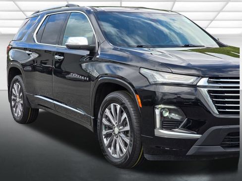 Certified 2023 Chevrolet Traverse Premier AWD/4WD image 50