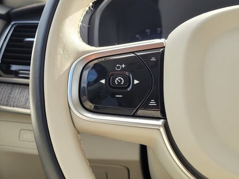 Certified 2024 Volvo XC90 T8 Plus image 20