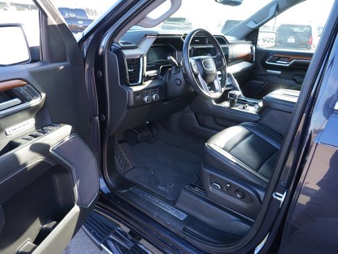 Used 2022 GMC Sierra 1500 Denali w/ Technology Package image 14