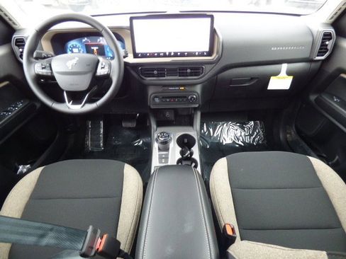 New 2025 Ford Bronco Sport Big Bend image 2