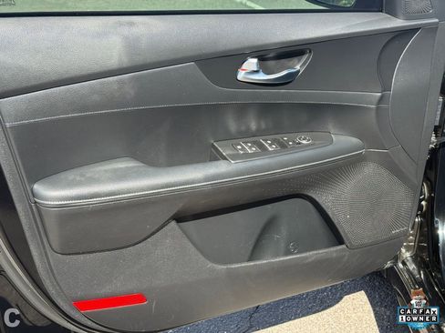 Used 2024 Kia Forte GT-Line w/ GT-Line Premium Package FWD image 16