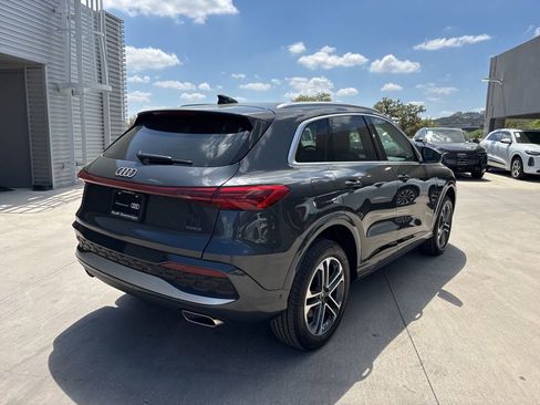 Certified 2025 Audi Q5 Premium w/ Convenience Package AWD/4WD image 6
