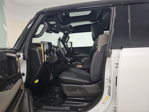 Used 2025 GMC Hummer EV 3X AWD/4WD image 7