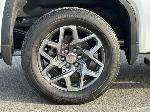 New 2026 GMC Sierra 1500 SLT w/ SLT Premium Plus Package image 29