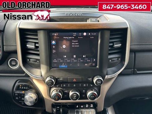 Used 2022 RAM 1500 Laramie AWD/4WD image 14