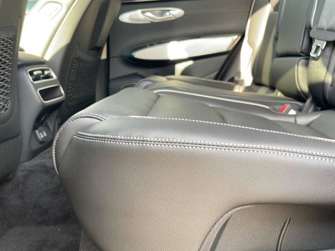 New 2026 Genesis GV70 2.5T Advanced AWD/4WD image 15