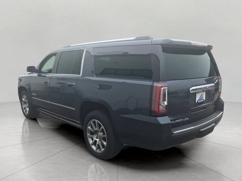 Used 2020 GMC Yukon XL Denali w/ Open Road Package image 25