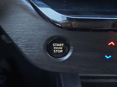 Certified 2025 Nissan Murano SL w/ Cargo Package image 19