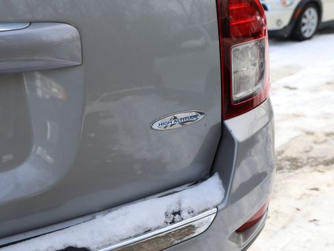 Used 2015 Jeep Compass High Altitude image 8