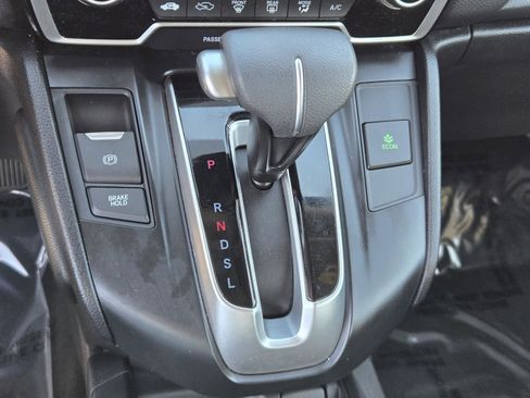 Used 2019 Honda CR-V LX image 11