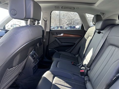 Used 2023 Audi Q5 2.0T Premium image 21