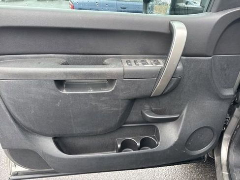 Used 2014 Chevrolet Silverado 2500 LT w/ Interior Plus Package image 14