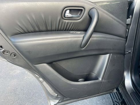 Used 2024 Nissan Armada SV image 18