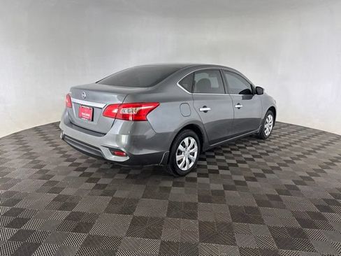 Used 2018 Nissan Sentra S FWD image 5
