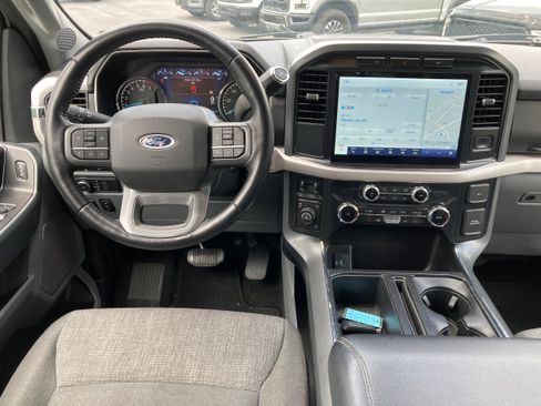 Certified 2022 Ford F150 XLT w/ Equipment Group 302A High image 11