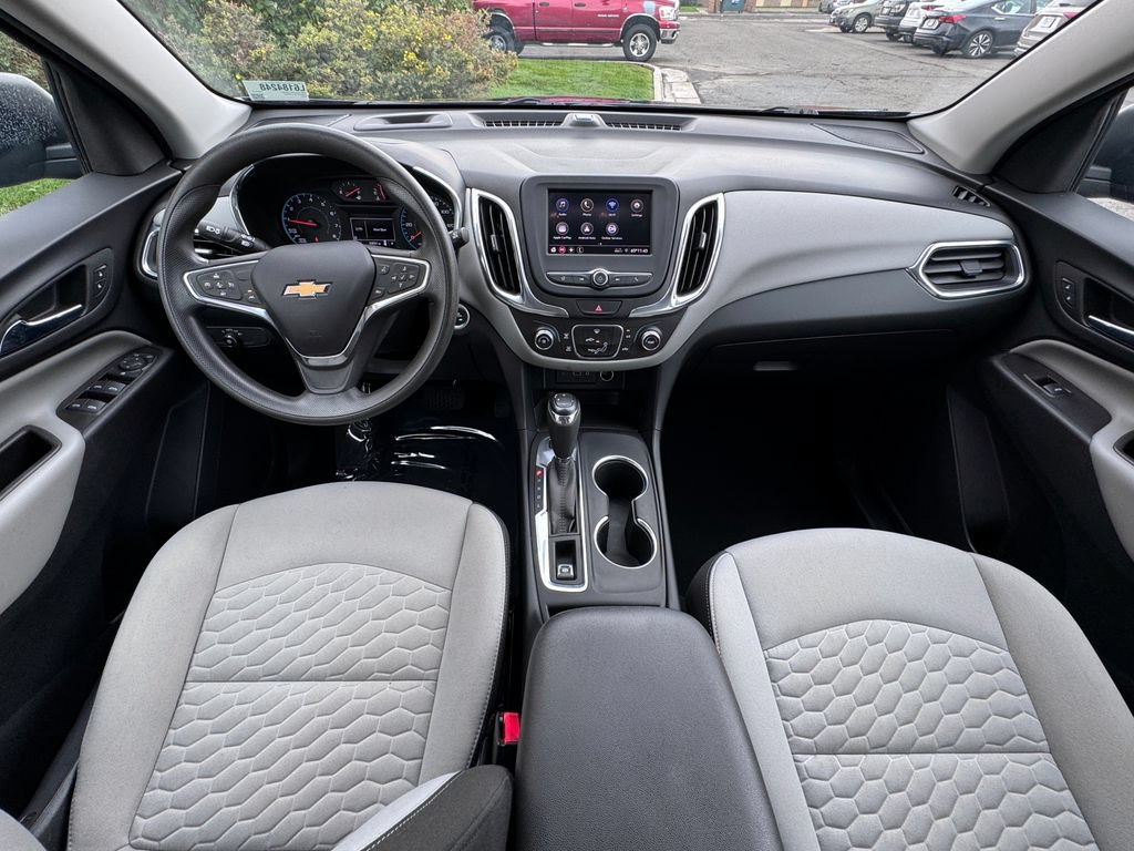 Used 2020 Chevrolet Equinox LS AWD/4WD image 33