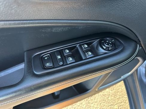 Used 2021 Jeep Compass 80th Special Edition w/ Sun and Sound Group image 10