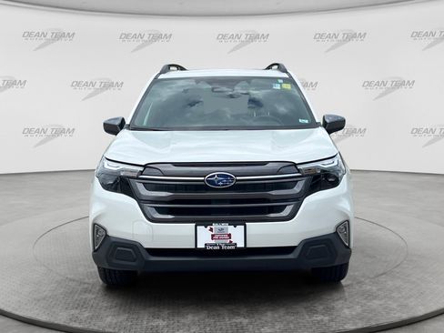 Certified 2026 Subaru Forester Premium AWD/4WD image 2