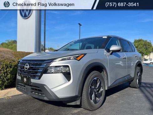 Used 2024 Nissan Rogue SV FWD image 1