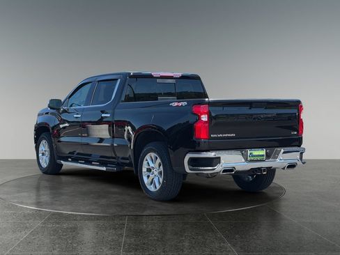 Used 2019 Chevrolet Silverado 1500 LTZ w/ LTZ Premium Package AWD/4WD image 8