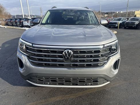 New 2026 Volkswagen Atlas SE AWD/4WD image 2