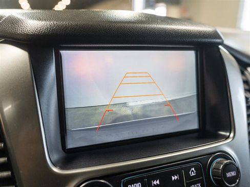 Used 2017 Chevrolet Tahoe Premier AWD/4WD image 19