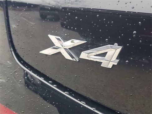 Used 2024 BMW X4 xDrive30i w/ Premium Package image 10