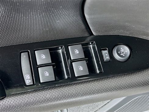 Used 2018 Cadillac XTS Luxury image 18