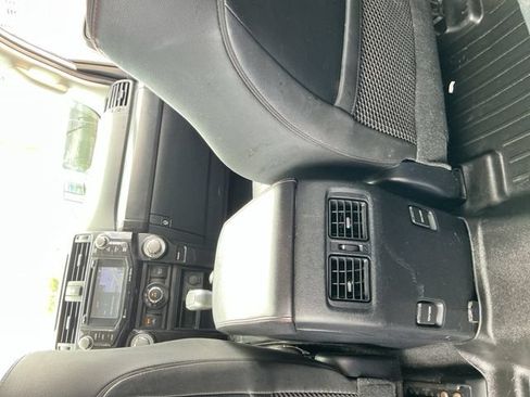 Used 2019 Toyota 4Runner TRD Off-Road Premium AWD/4WD image 18