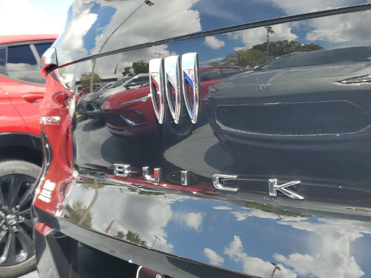 New 2026 Buick Envista Avenir FWD image 7