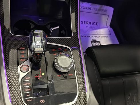 Used 2022 BMW X5 M50i w/ Executive Package image 23
